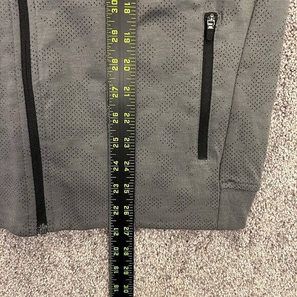 Umbro Kids Tech Soccer Full Zip Jacket Size XL (16/18) Gray Zipped Pockets NWT - Picture 9 of 14